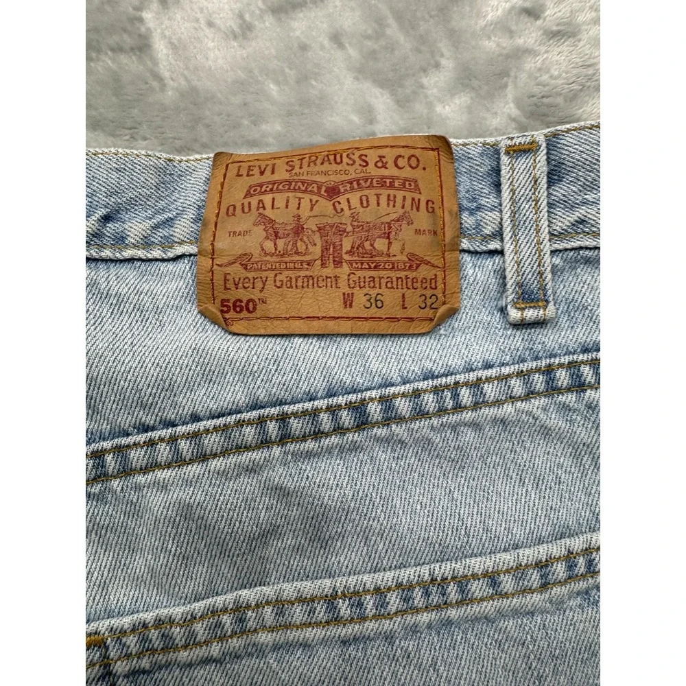 Vintage Levis 560 Jeans Mens (34x31 Actual) Loose Fit Tapered Leg Made‎ in USA